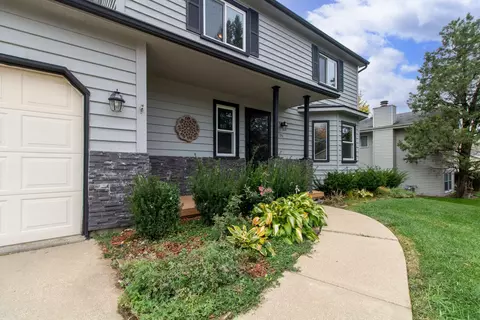 211 Bentley Dr, Normal, IL 61761 photo 2