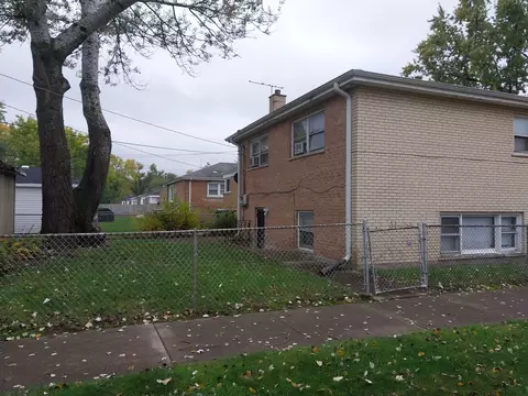 14301 Dobson Ave, Dolton, IL 60419 photo 4
