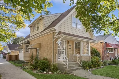 7001 W Summerdale Ave, Chicago, IL 60656