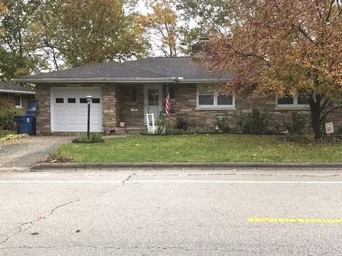 515 Johnson Ave, Morris, IL 60450