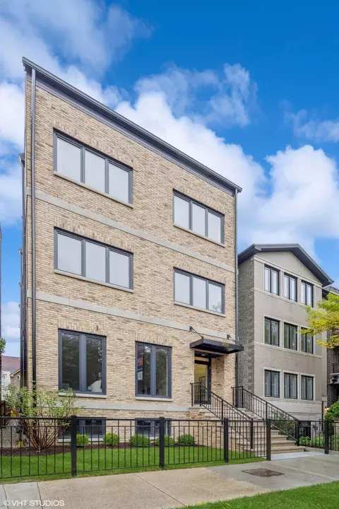 3651 N Damen Ave #1, Chicago, IL 60618