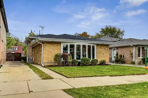 7019 N Ottawa Ave, Chicago, IL 60631