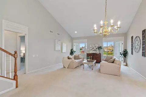 14 Twickenham Ct, Algonquin, IL 60102 photo 3