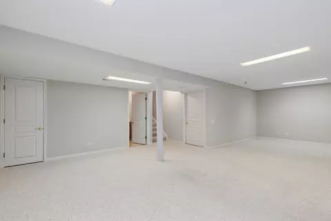 14 Twickenham Ct, Algonquin, IL 60102 photo 23