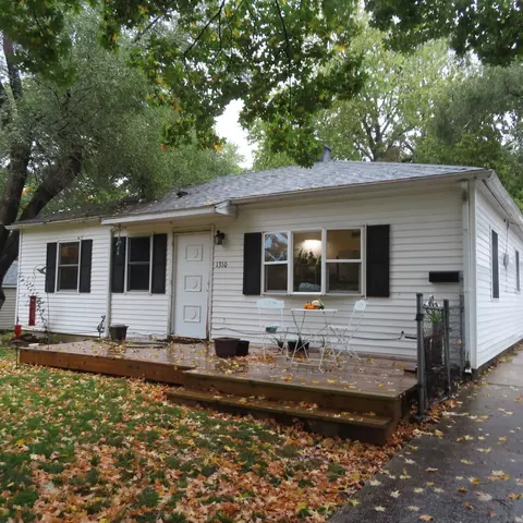 1310 S Cottage Grove Ave, Urbana, IL 61801