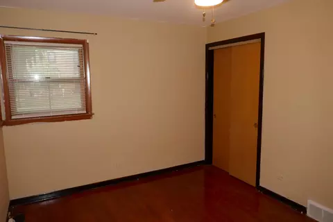 1673 Ash St, Des Plaines, IL 60018 photo 15