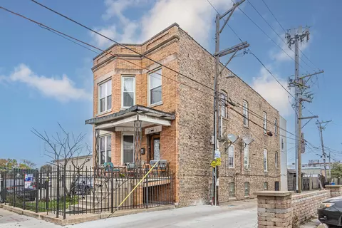 2015 N Pulaski Rd, Chicago, IL 60639