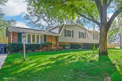 10061 W Mawman Ave, Beach Park, IL 60087