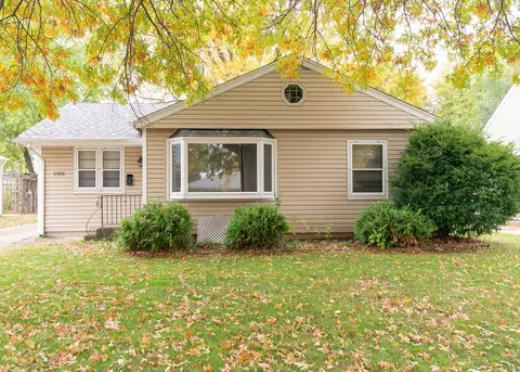 1916 Dresden Ave, Rockford, IL 61103