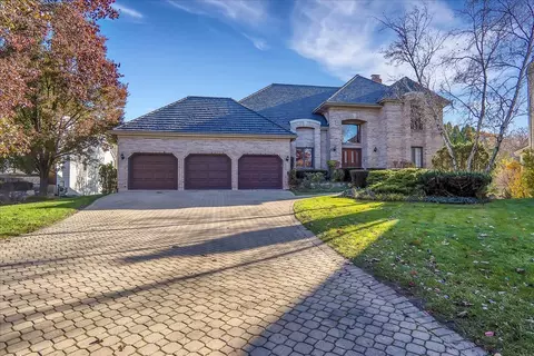 2418 Rivermist Ct, Naperville, IL 60565