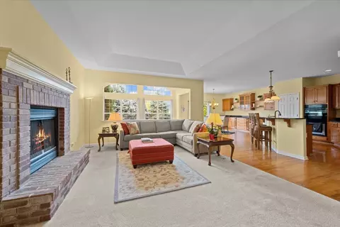 26808 Ashgate Xing, Plainfield, IL 60585 photo 6