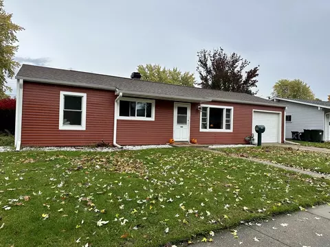 1502 E 19th St, Sterling, IL 61081 photo 2