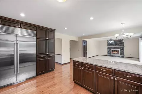 27 W650 Mack Rd, Wheaton, IL 60189 photo 10