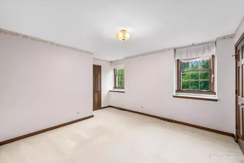 27 W650 Mack Rd, Wheaton, IL 60189 photo 19