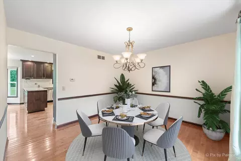 27 W650 Mack Rd, Wheaton, IL 60189 photo 5