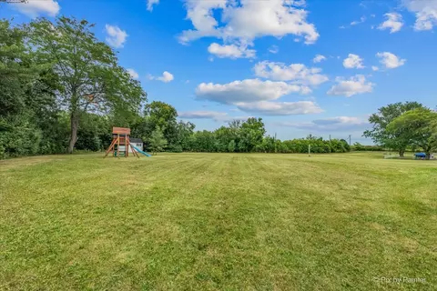 27 W650 Mack Rd, Wheaton, IL 60189 photo 25