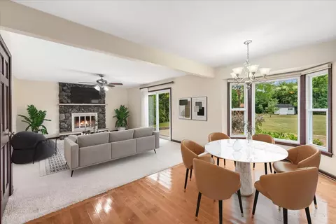 27 W650 Mack Rd, Wheaton, IL 60189 photo 12