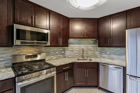 224 E Parallel St, Palatine, IL 60067 photo 11