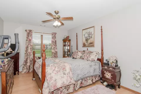 2703 Eagle Dr, Joliet, IL 60436 photo 12