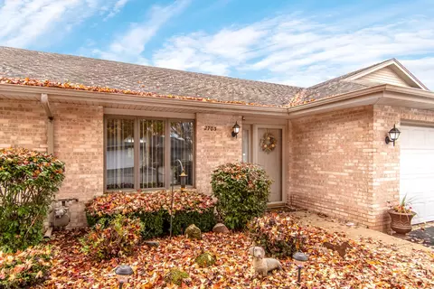 2703 Eagle Dr, Joliet, IL 60436