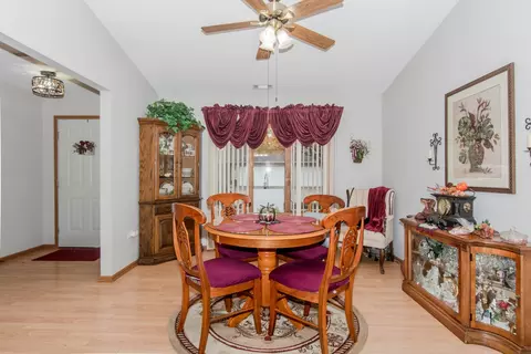 2703 Eagle Dr, Joliet, IL 60436 photo 13