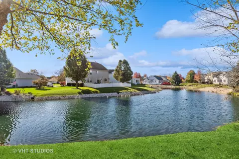 Exterior - 1921 Olde Mill Ln, Mchenry, IL 60050 photo 4 of 4