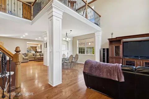 Living - 1921 Olde Mill Ln, Mchenry, IL 60050 photo 1 of 7