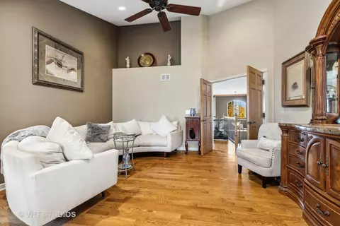 Living - 1921 Olde Mill Ln, Mchenry, IL 60050 photo 7 of 7