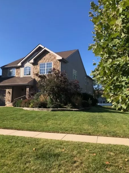 1921 Olde Mill Ln, Mchenry, IL 60050