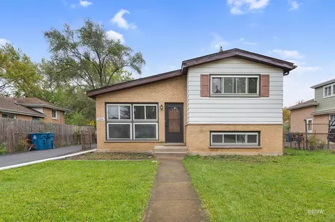 1206 Nordic St, Bensenville, IL 60106