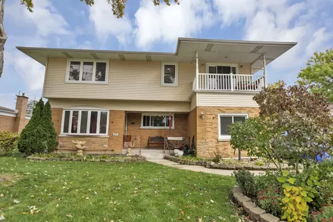 2701 Louis St, Franklin Park, IL 60131