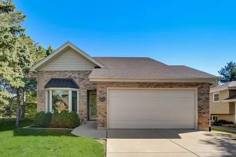 507 Lindley Ave, Westmont, IL 60559