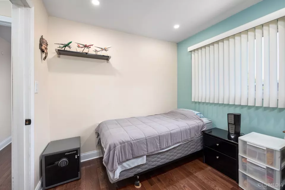  20 N Albert St, Mount Prospect, IL 60056 photo 15