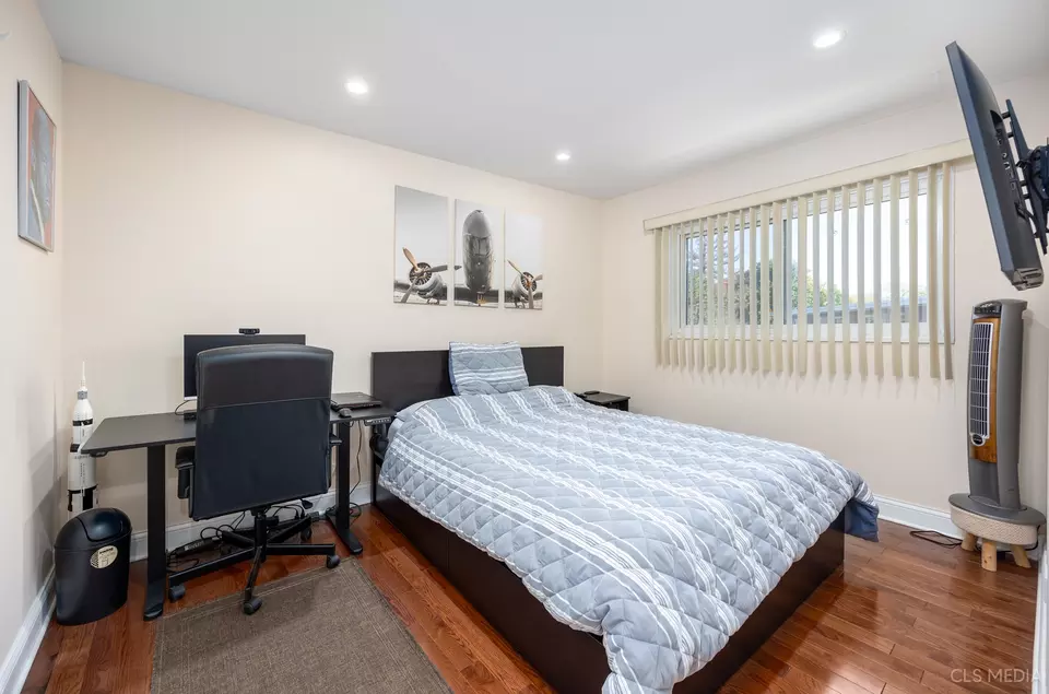  20 N Albert St, Mount Prospect, IL 60056 photo 13