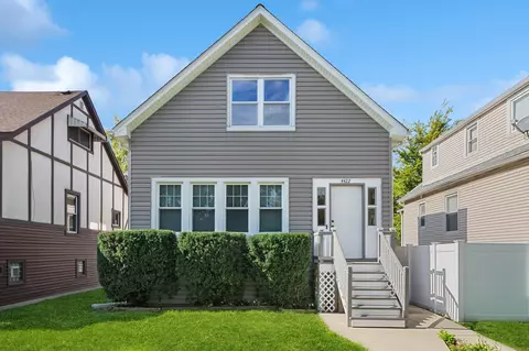 4422 N Melvina Ave, Chicago, IL 60630