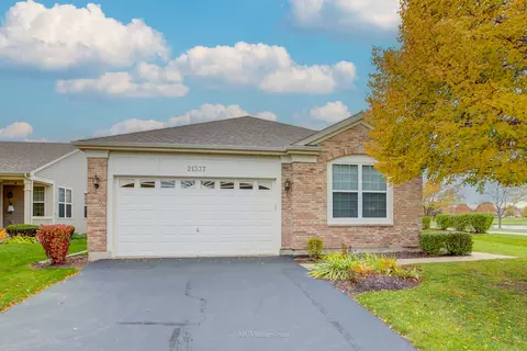 21337 Montclare Lake Dr, Crest Hill, IL 60403