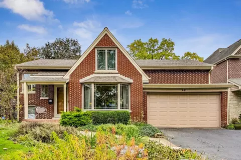 481 W Alma St, Elmhurst, IL 60126