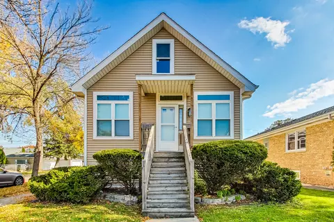 4457 N Mulligan Ave, Chicago, IL 60630