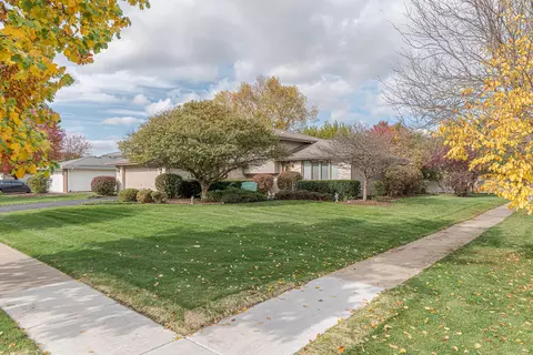 3419 Norwood Ln, New Lenox, IL 60451