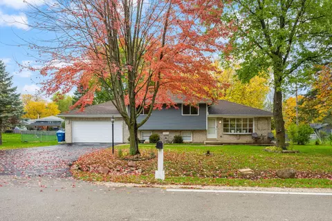 29 W034 Forest Ave, West Chicago, IL 60185
