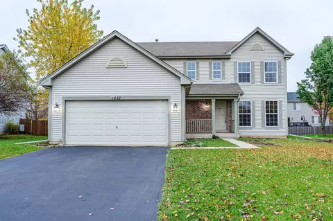 1427 S Bayport Ln, Round Lake, IL 60073