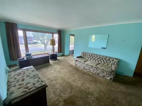 2700 N Mango Ave, Chicago, IL 60639 photo 5