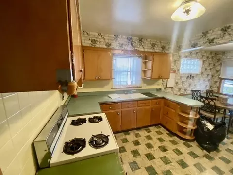 2700 N Mango Ave, Chicago, IL 60639 photo 8
