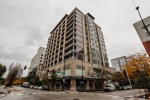 212 E Cullerton St #403, Chicago, IL 60616