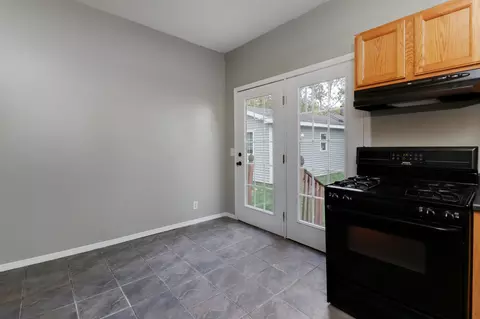 810 W Mill St, Bloomington, IL 61701 photo 12
