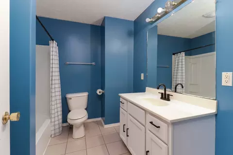 810 W Mill St, Bloomington, IL 61701 photo 15