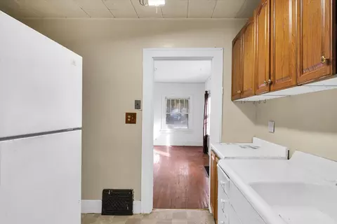 313 N Carson Ave, Champaign, IL 61821 photo 10
