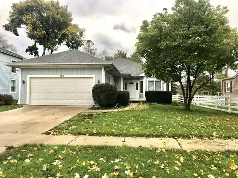 463 George St, Elgin, IL 60120
