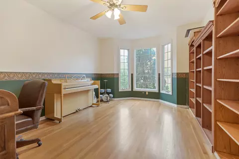 2140 Pine Rd, Homewood, IL 60430 photo 7