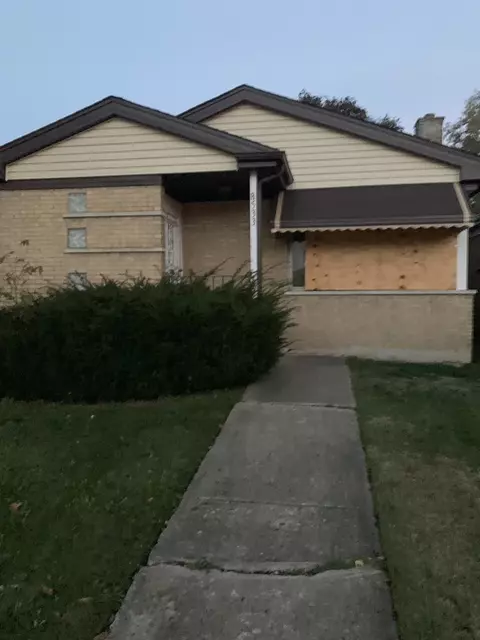8533 S Prairie Ave, Chicago, IL 60619